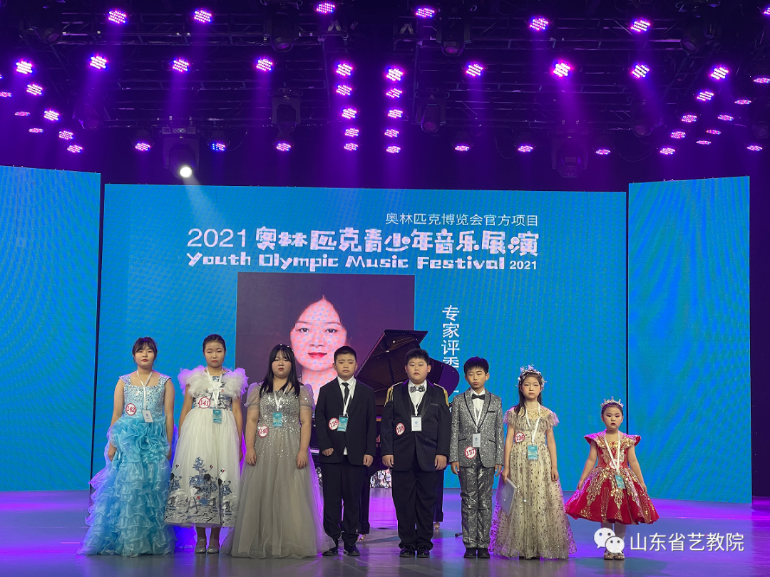 新加坡游泳金牌_新加坡游泳奥运冠军名单_新加坡游泳奥运名单冠军女子