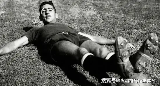 足球世界杯历史冠军球队_历史足球世界杯冠军排行榜_去年足球杯世界冠军