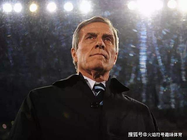 足球世界杯历史冠军球队_去年足球杯世界冠军_历史足球世界杯冠军排行榜
