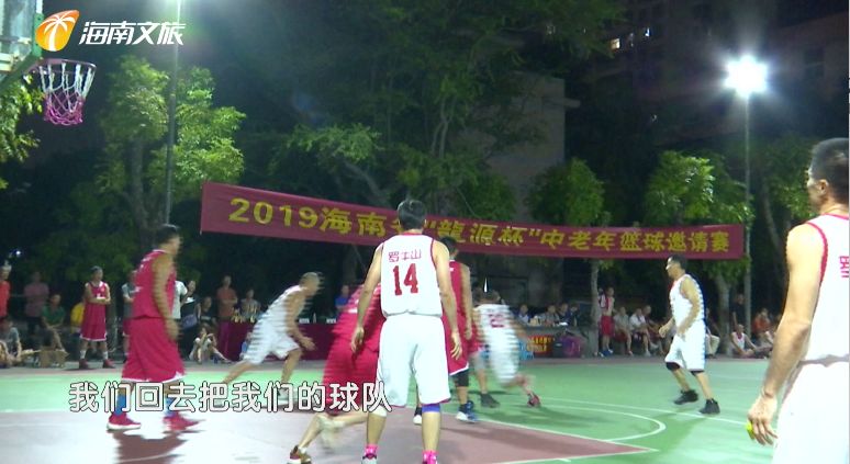 篮球背身单打怎么不被偷球_篮球背身单打运球规则_篮球的背身单打