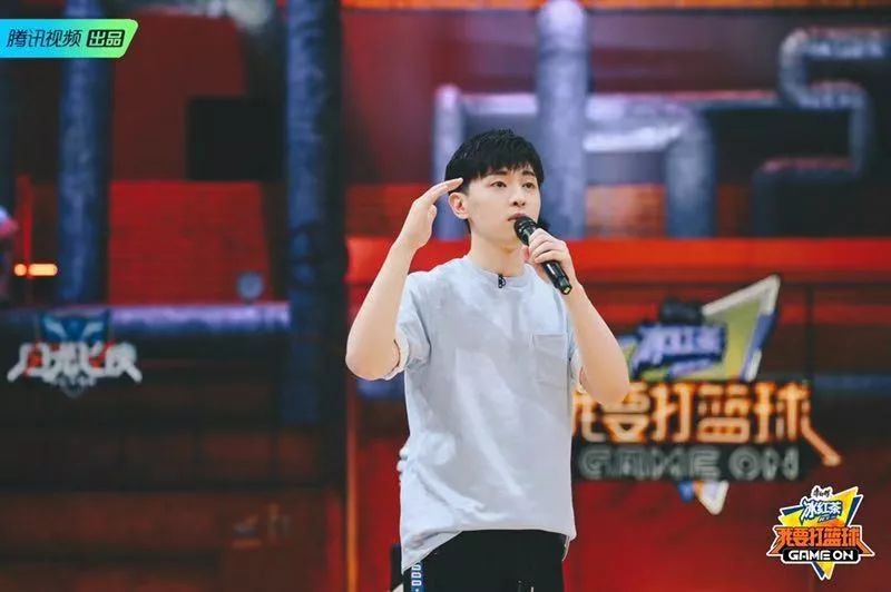 篮球冠军叫什么名字_希望你篮球生涯不止有冠军_《篮球冠军》