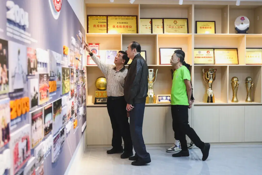 广东省篮球联赛历届冠军_广东省小篮球联赛u6冠军_广东省篮球比赛第一名