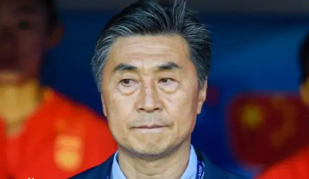 深圳足球队2007年冠军_深圳足球队历史_深圳足球队前身